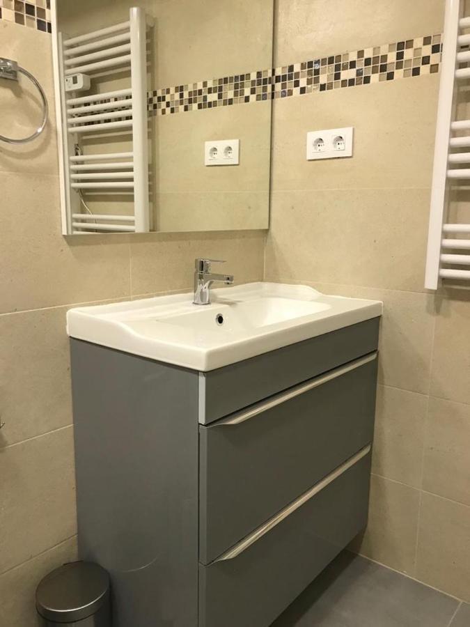 Apartamento Expectacular,Centrico,Nuevo 5 Min A Pie De La Laurel Vivienda De Uso Turistico Logroño Exteriör bild